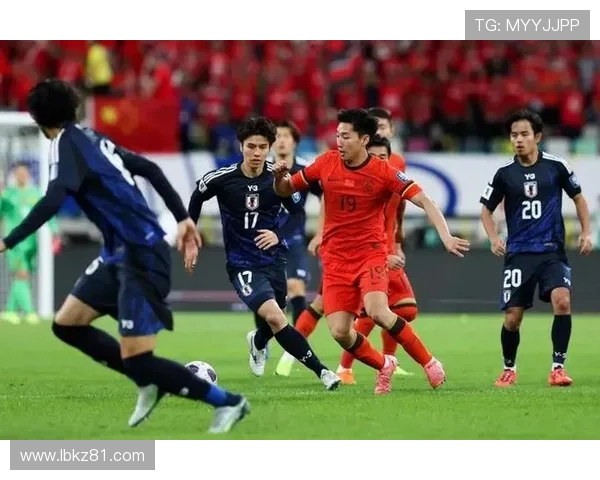 东亚杯激战在即中国香港对阵朝鲜期待精彩对决